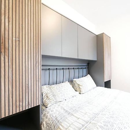 Newly Refurbished 2 Bed Apartment In Paddington Лондон Экстерьер фото